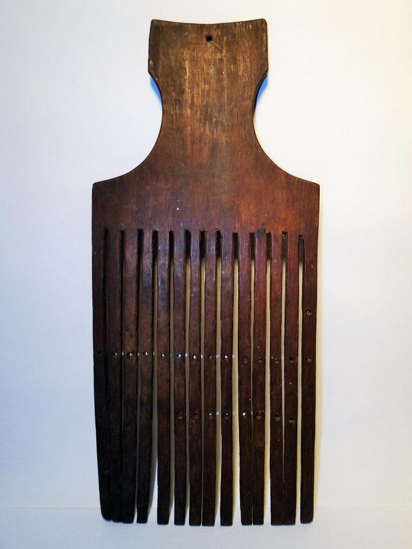 19TH C HAND HELD LOOM (1 of 5)