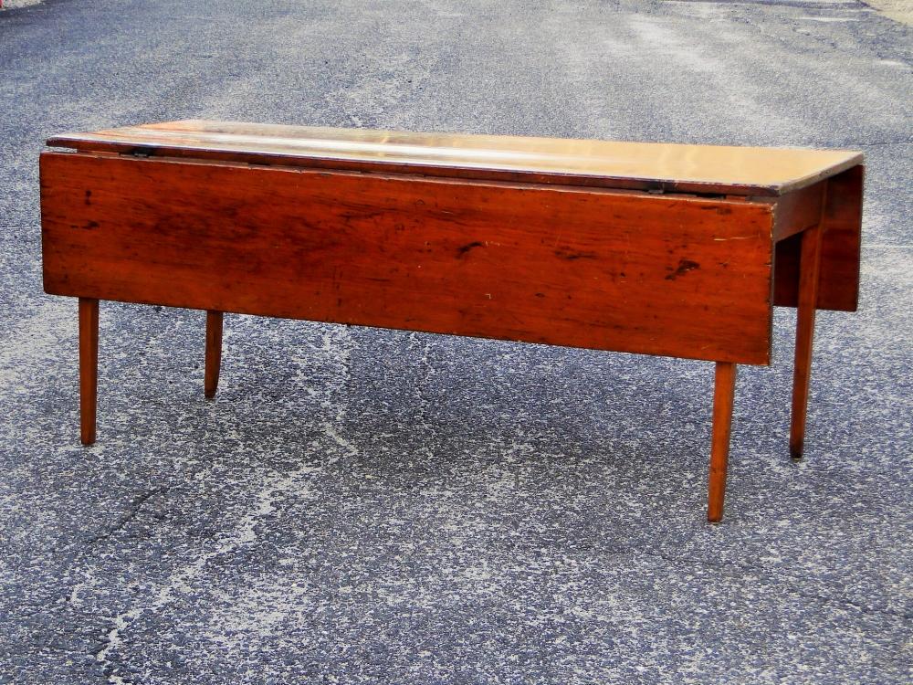 COUNTRY PRIMITIVE HARVEST TABLE (1 of 6)