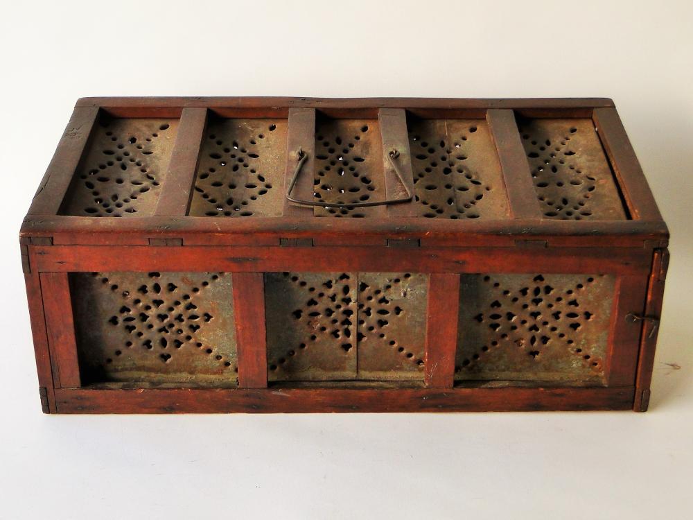 19TH C CARRIDGE TRIPLE FOOTWARMER (1 of 5)