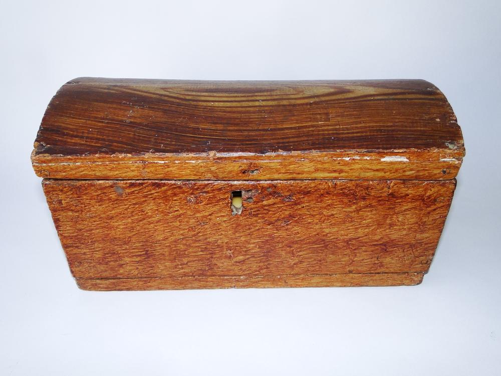 19TH C GRAIN PAINTED DOME TOP BOX (1 of 4)