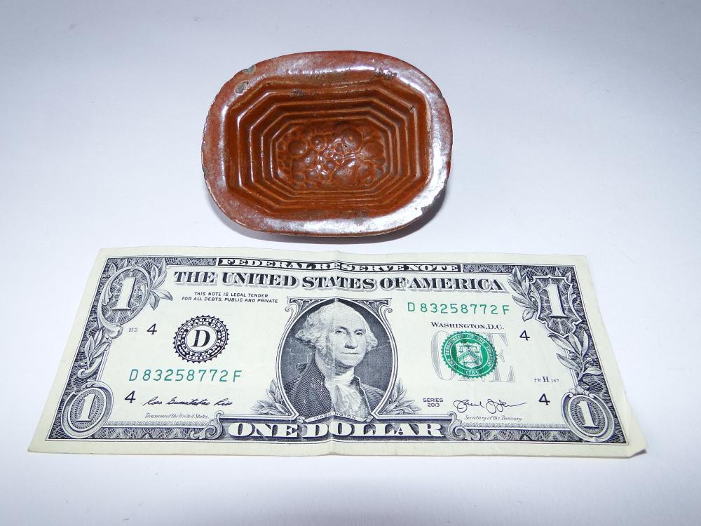 RARE MINIATURE 19TH C REDWARE MOLD (1 of 4)