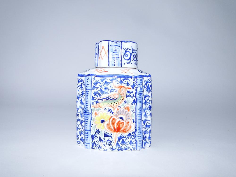 RARE DELFT TEA CADDY (1 of 3)