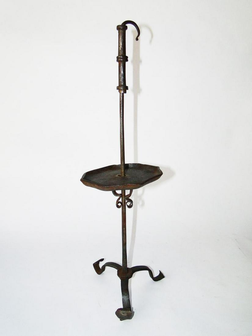 18THC WROUGHT IRON FAT LAMP: 18THC WROUGHT IRON FAT LAMP, ON CURLED FEET, DRIP PAN, GOOD OLD SURFACE, 19 X 5.5