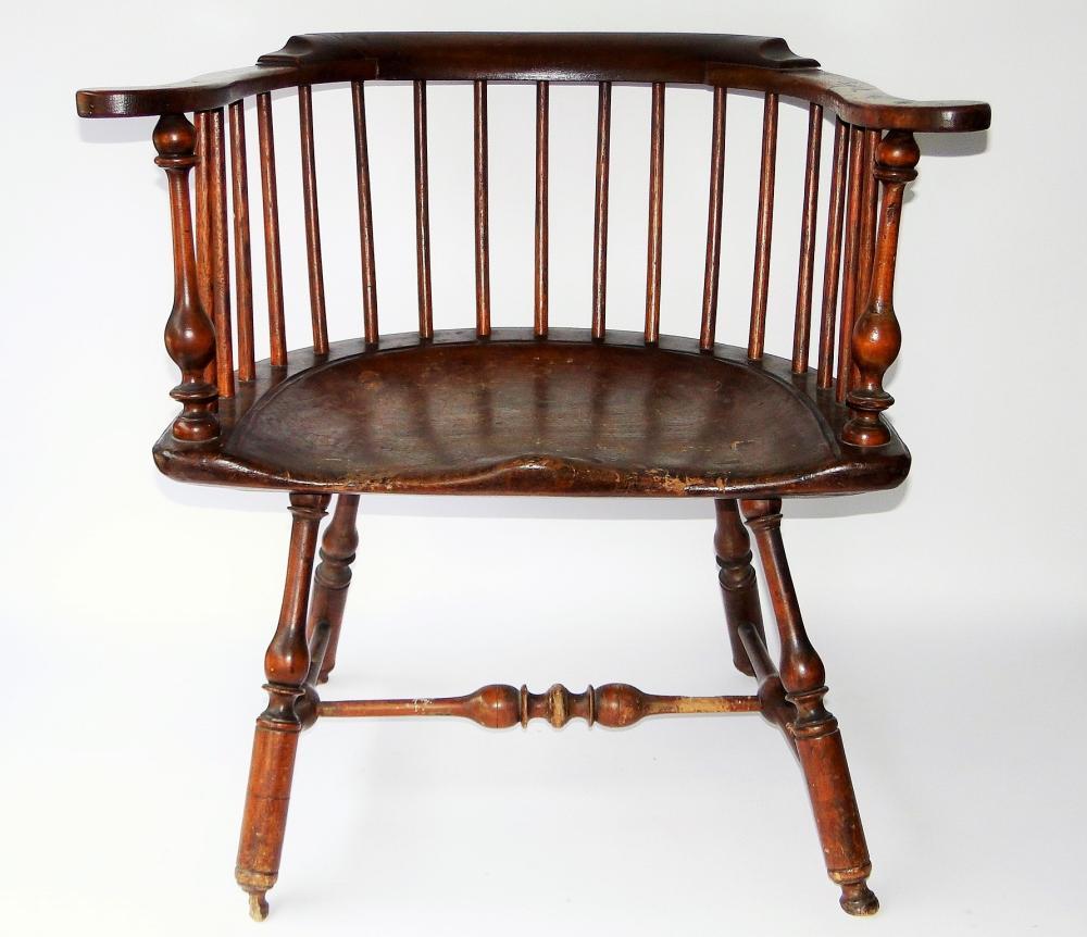 C. 1750 PHILADELPHIA LOWBACK WINDSOR: C. 1750 PHILADELPHIA LOWBACK ROUNDABOUT WINDSOR ARMCHAIR, , OLD SURFACE, SOLID, 36 X 18