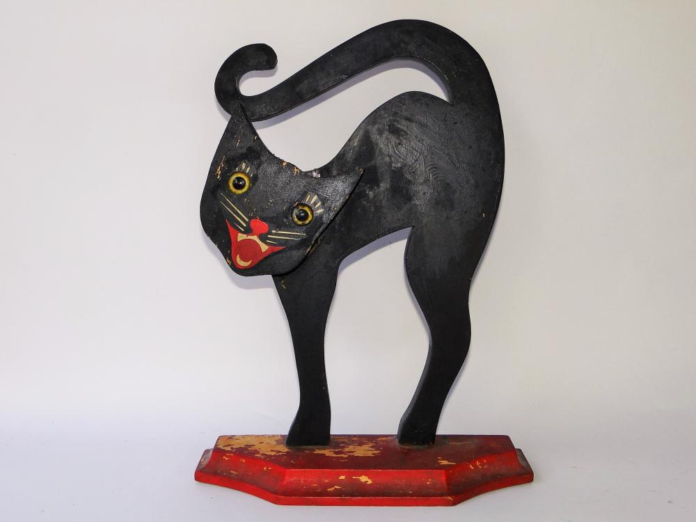 LARGE FOLK ART CUTOUT OF A BLACK CAT HALLOWEEN: LARGE FOLK ART CUTOUT OF A BLACK CAT HALLOWEEN, ORIGINAL PAINT, 12 X 16