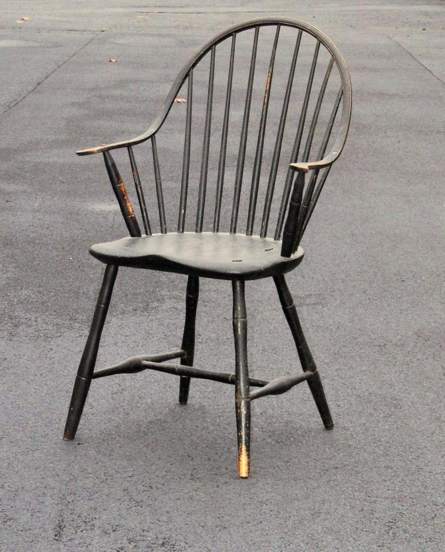 18TH C CONTINUOUS ARM WINDSOR CHAIR (1 of 6)