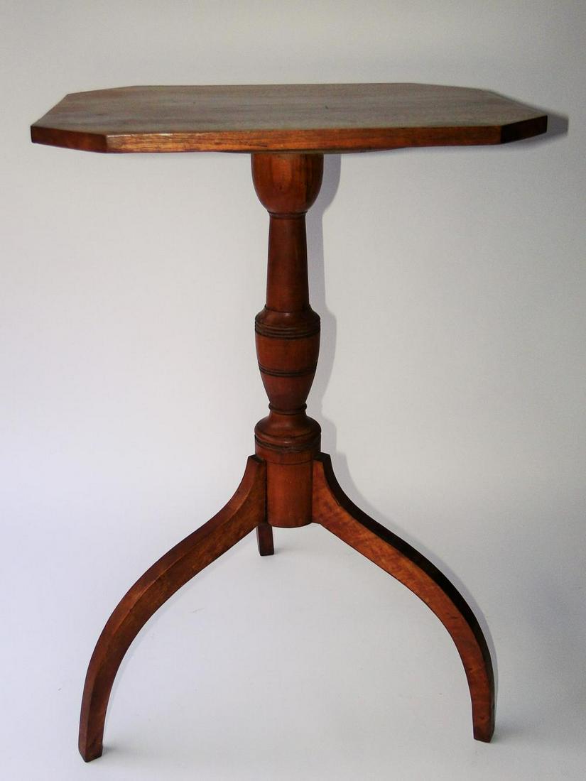 EARLY HEPPLEWHITE CANDLESTAND (1 of 3)