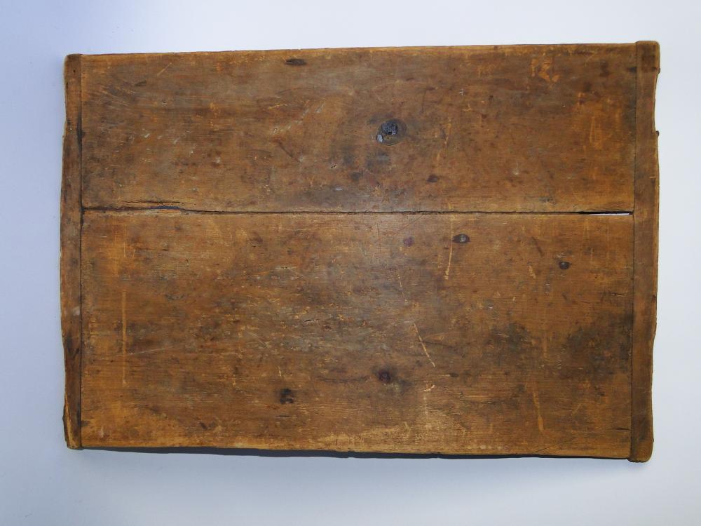 PRIMITIVE DOUGH / PASTRY BOARD (1 of 2)