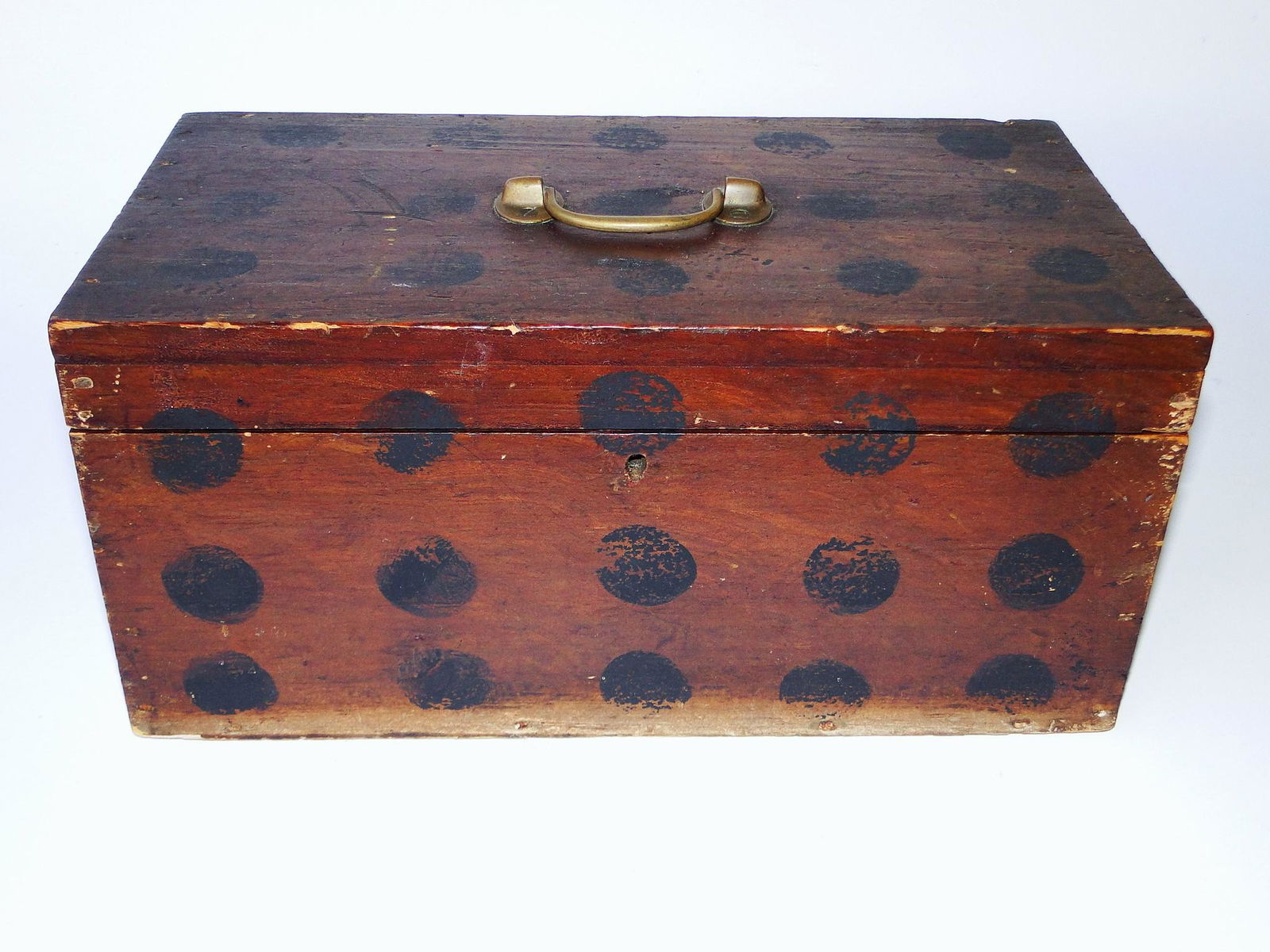 EARLY 19TH C PAINT DECORATED BOX, ORIGINAL RED PAINT (1 of 5)