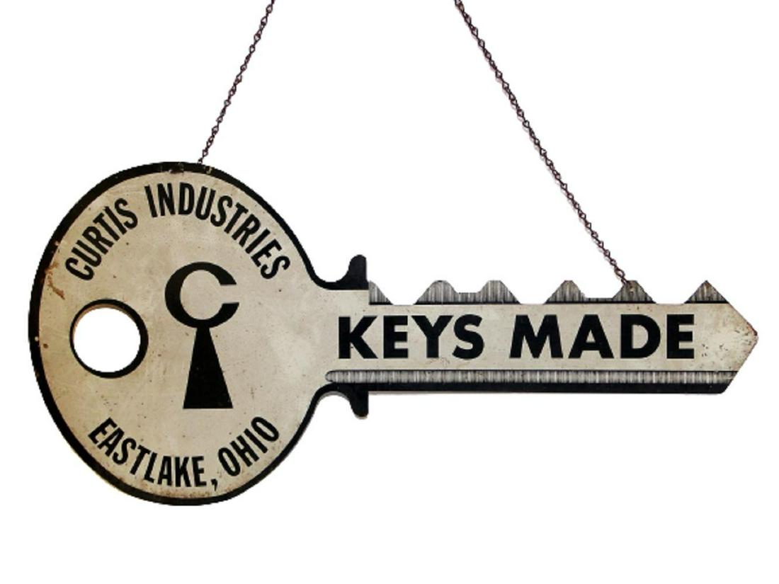 LARGE VINTAGE METAL HANGING KEY TRADE SIGN FOR CURTIS (1 of 2)
