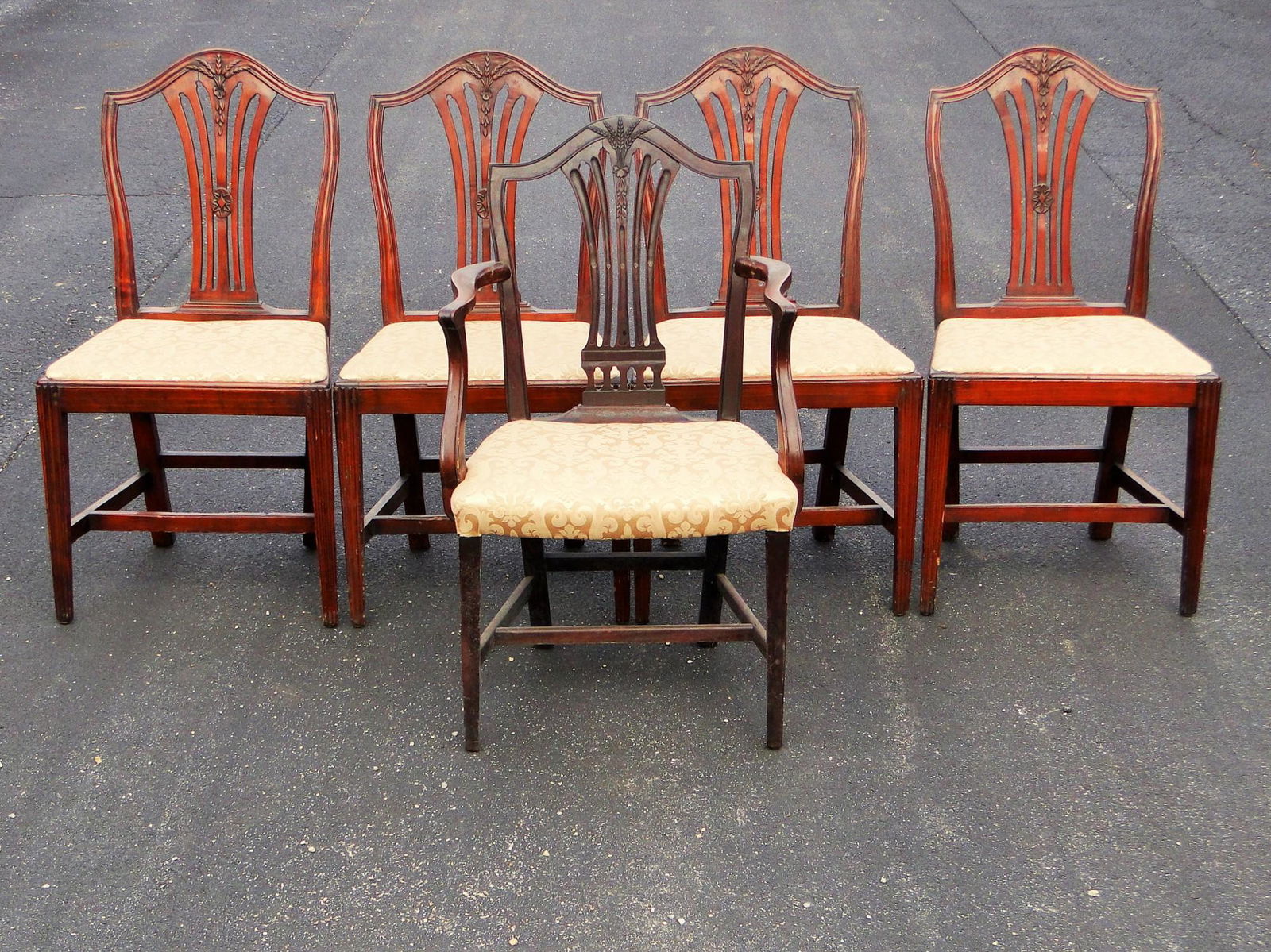 18TH C SET FIVE HEPPLEWHITE DINING CHAIRS, WONDERFULLY (1 of 5)
