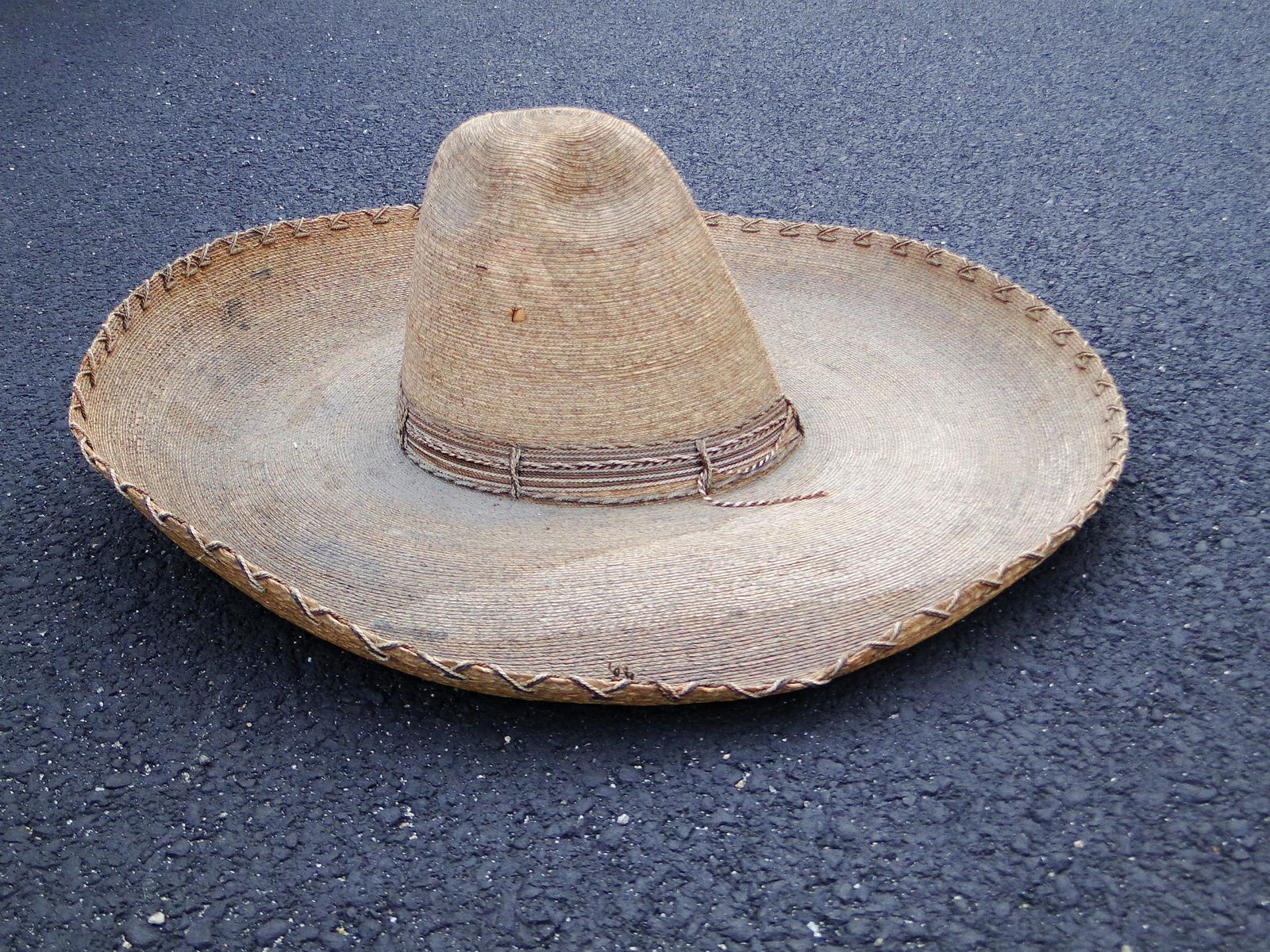 EARLY MEXICAN SOMBRERO, QUALITY MADE, SIGNED, 20" (1 of 3)