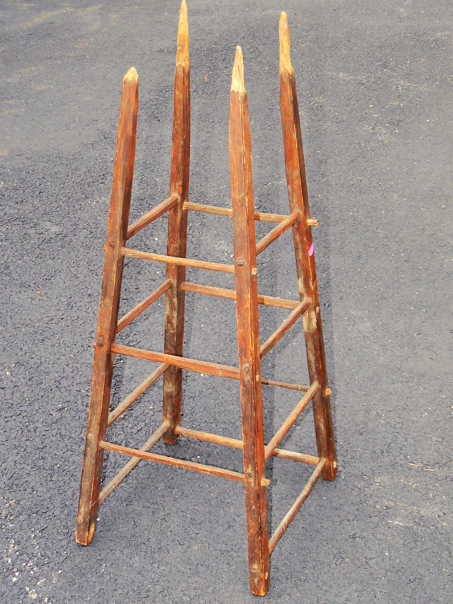 EARLY PRIMITIVE HERB DRYING RACK, VERY RARE, ORIGINAL (1 of 2)