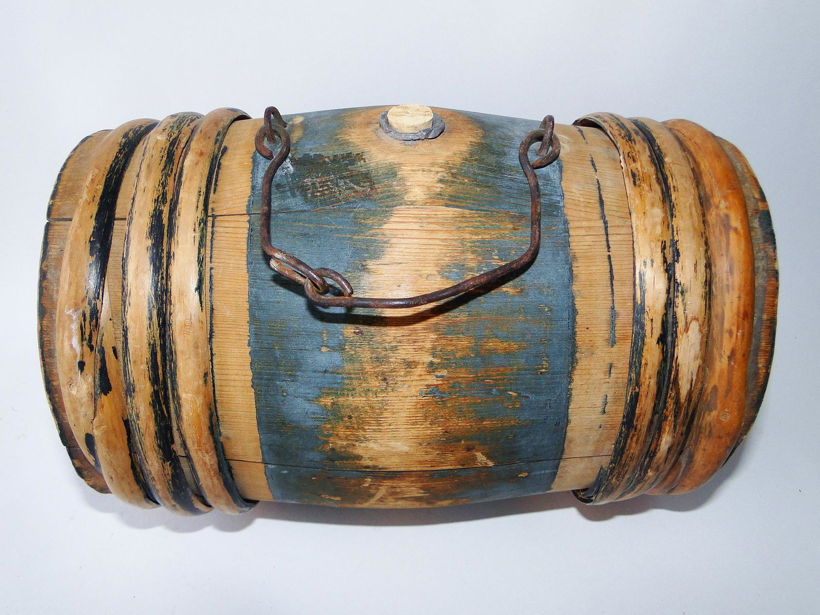 EARLY BLUE PAINTED CANTEEN (1 of 4)