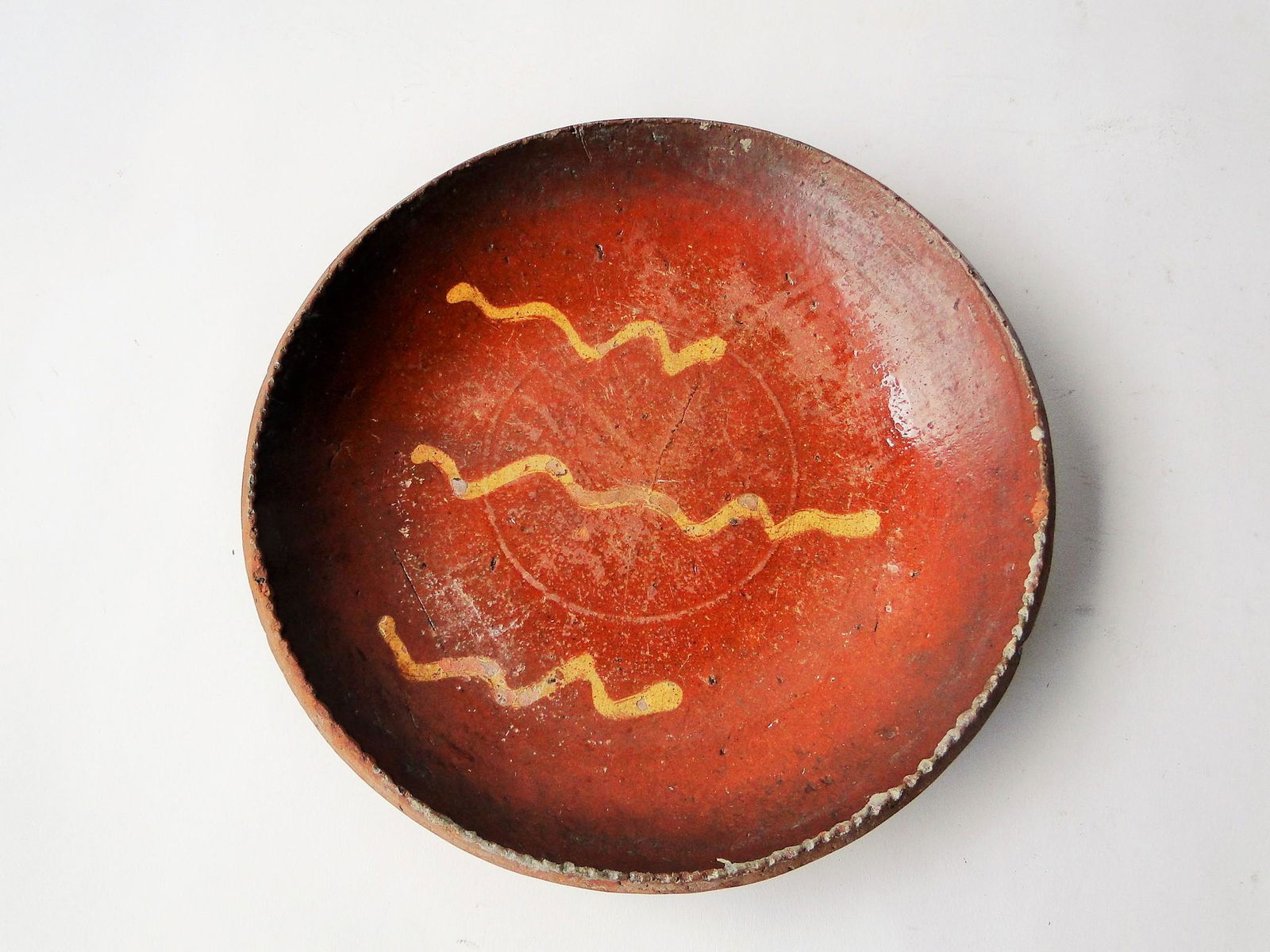 ANTIQUE DECORATED REDWARE PLATE (1 of 5)