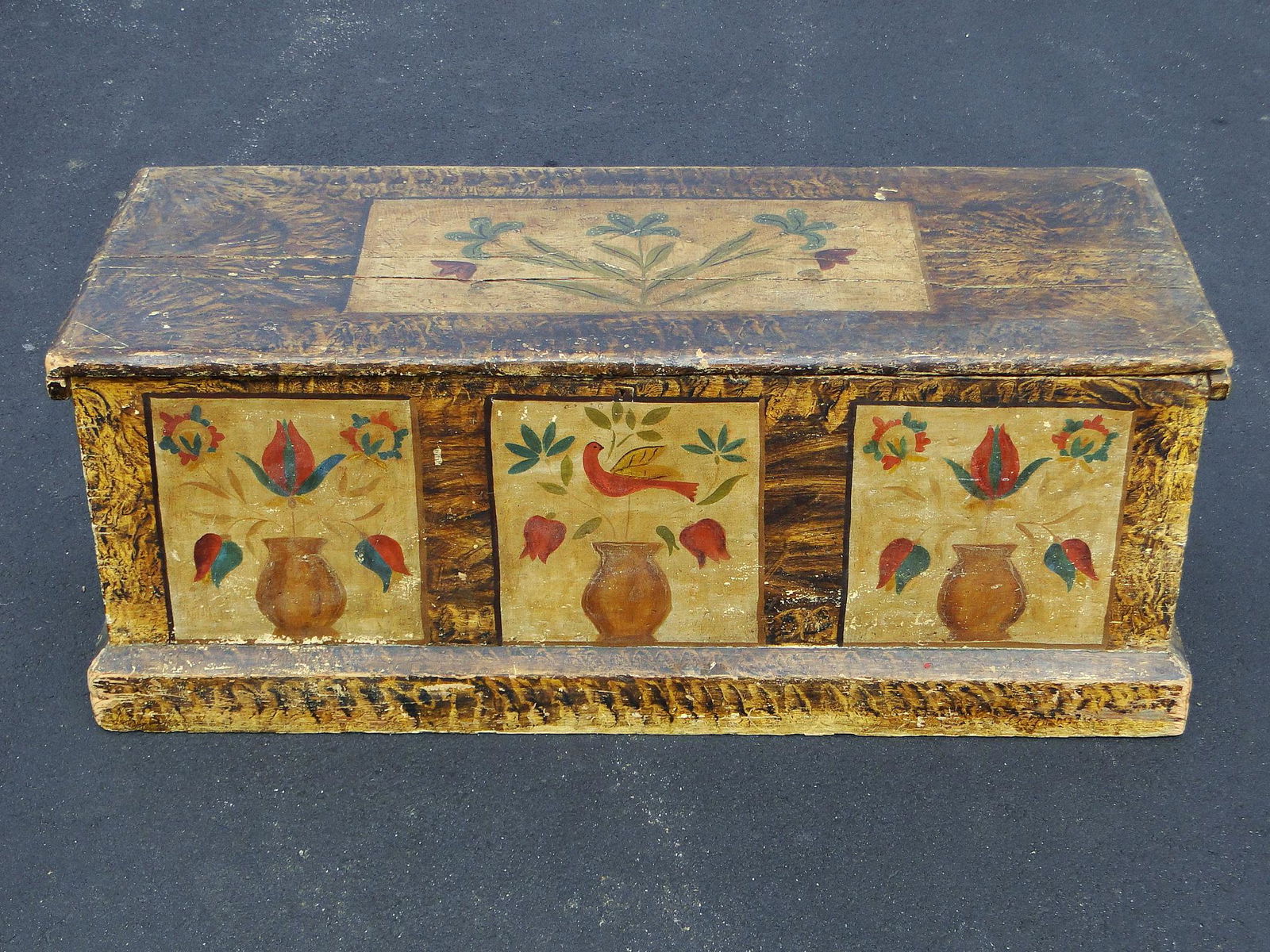 AMERICAN 19TH C PAINT DECORATED CHEST (1 of 7)