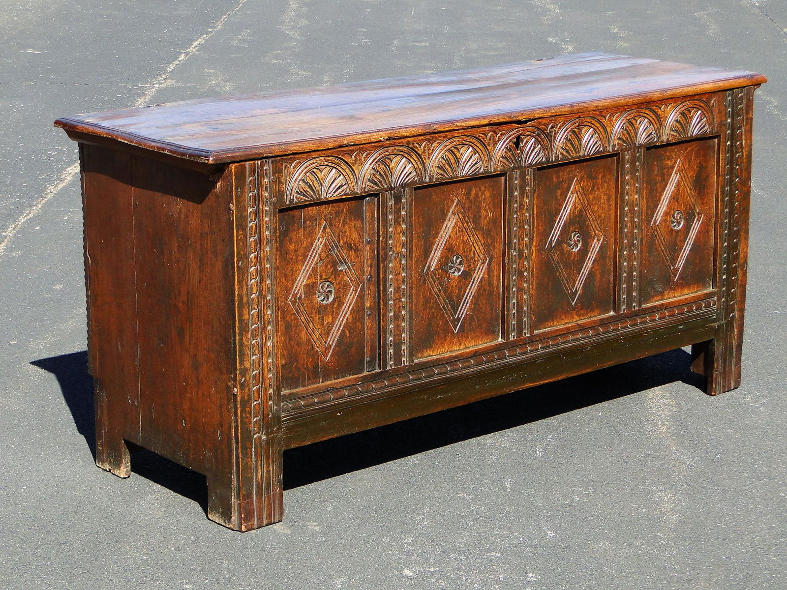 17TH C. OAK COFFER (1 of 8)
