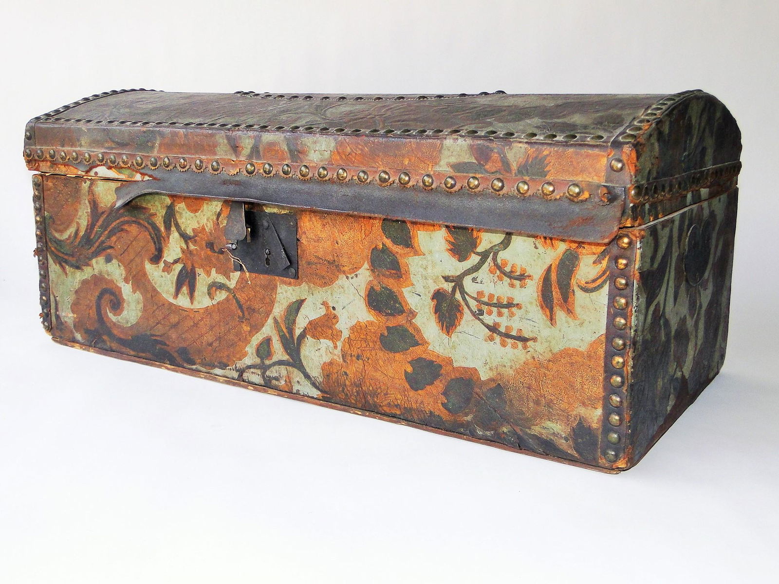 EARLY 19TH C DECORATED LEATHER DOME TOP BOX (1 of 6)