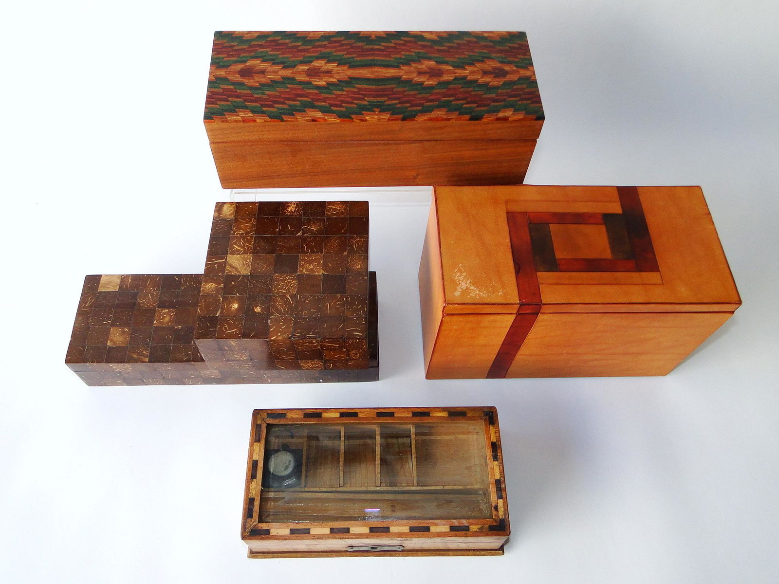 GROUPING OF FIVE BOXES (1 of 2)