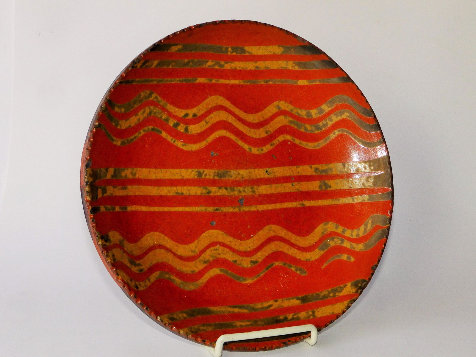 LARGE DECORATED REDWARE PLATE (1 of 4)