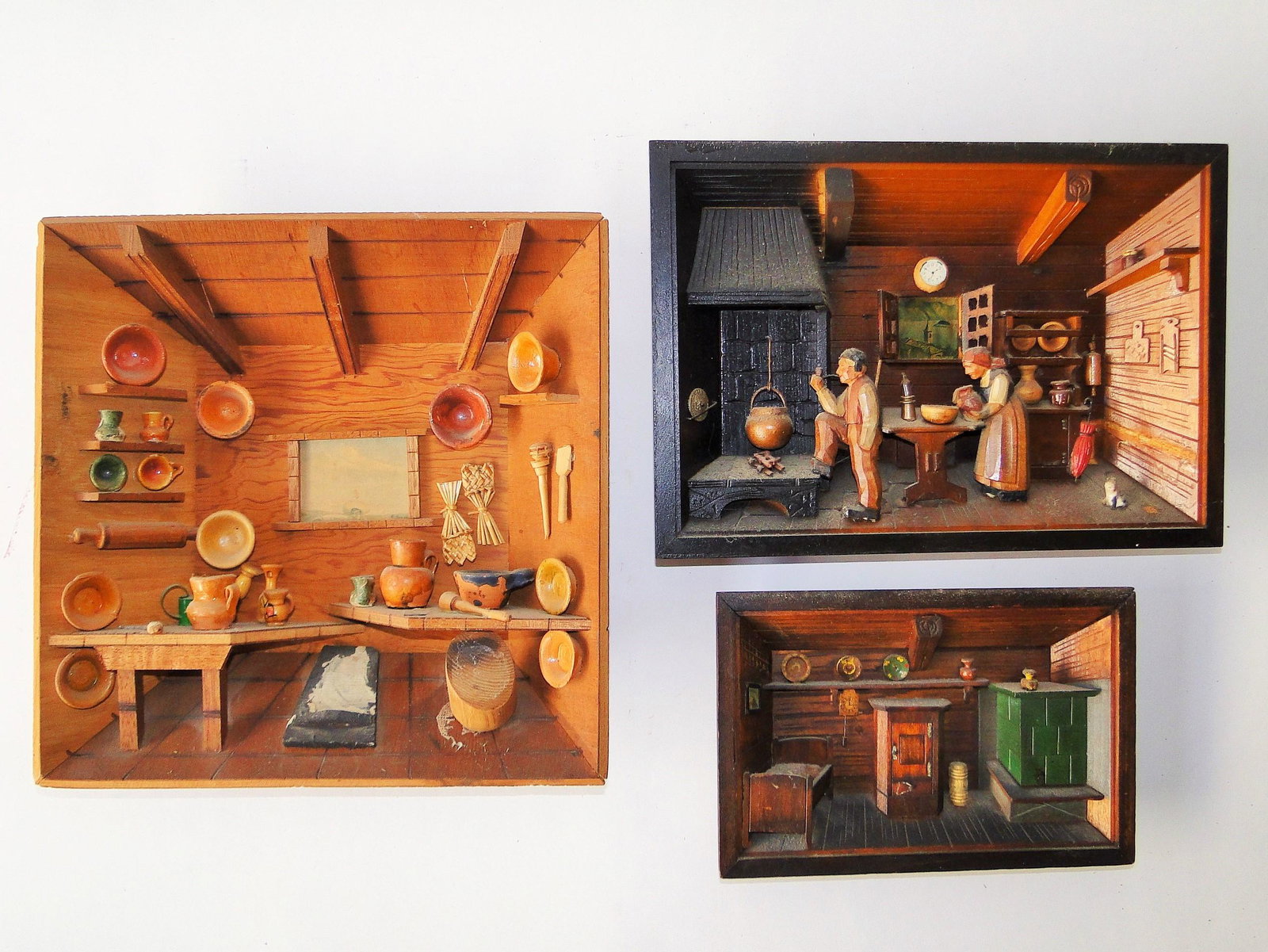 THREE DIORAMAS WITH MINIATURES: THREE DIORAMAS WITH MINIATURES, ALL KITCHEN SCENES