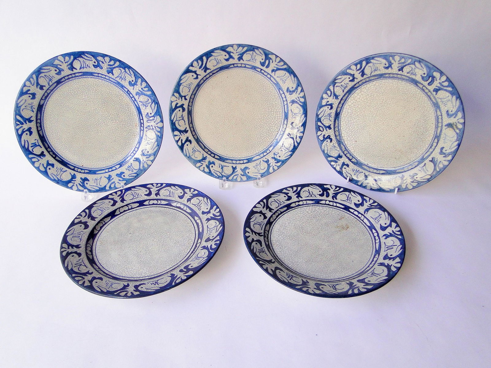 FIVE DEDHAM POTTERY PLATES (1 of 3)