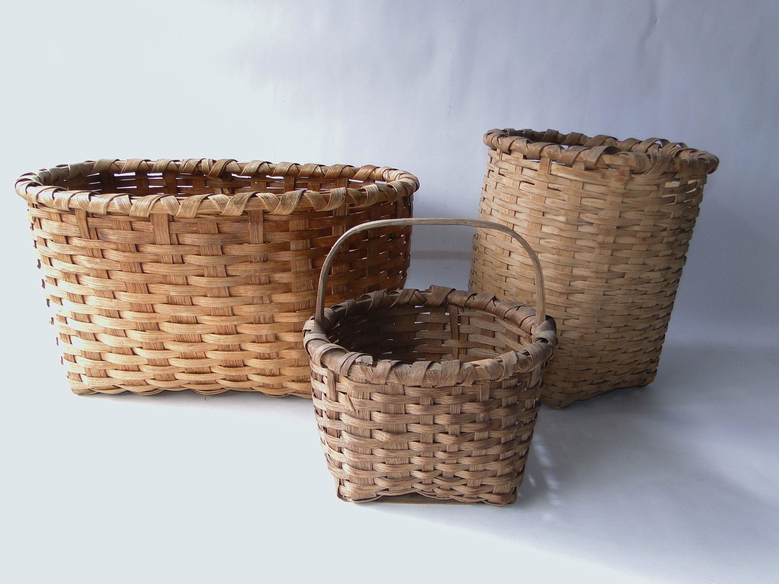 GROUPING OF THREE BASKETS (1 of 3)
