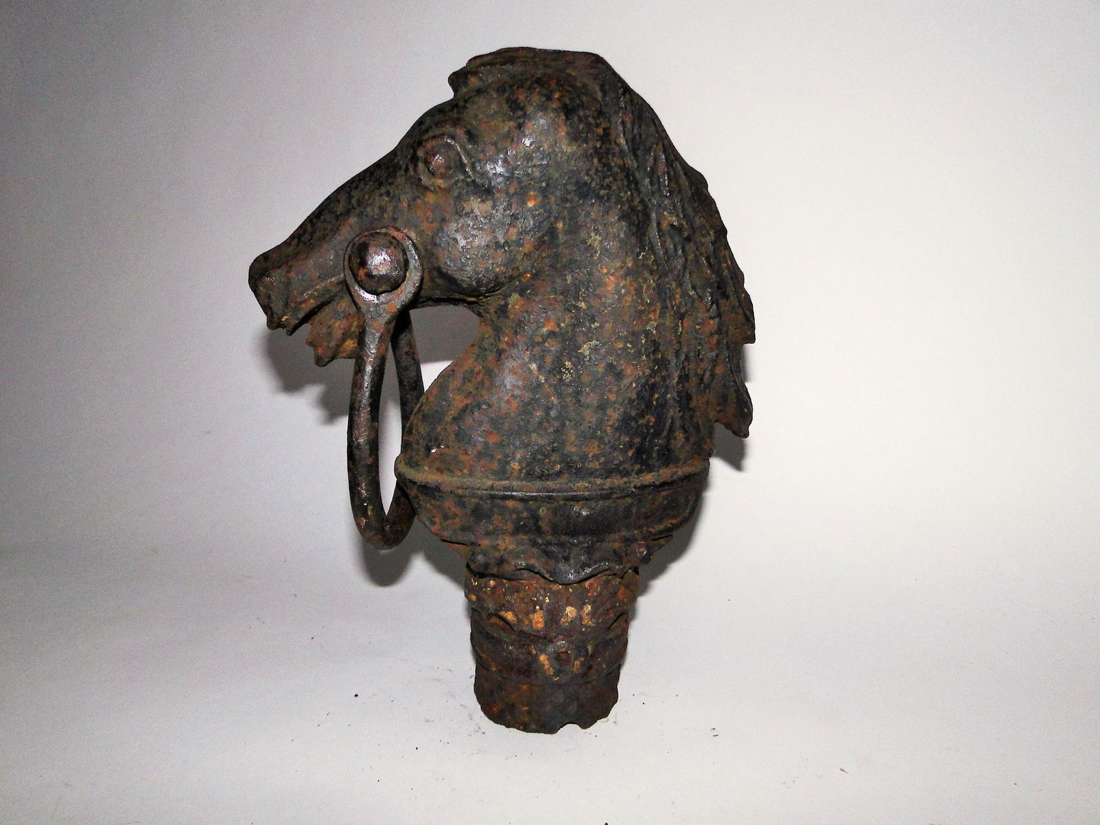 EARLY CAST IRON HORSE HEAD HITCHING POST (1 of 4)