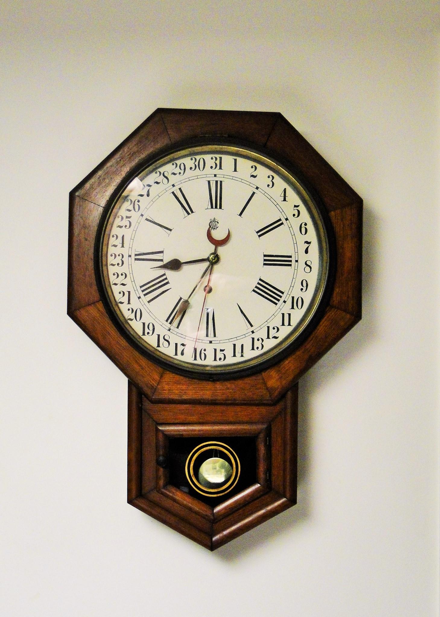 OCTAGONAL REGULATOR WALL CLOCK (1 of 2)