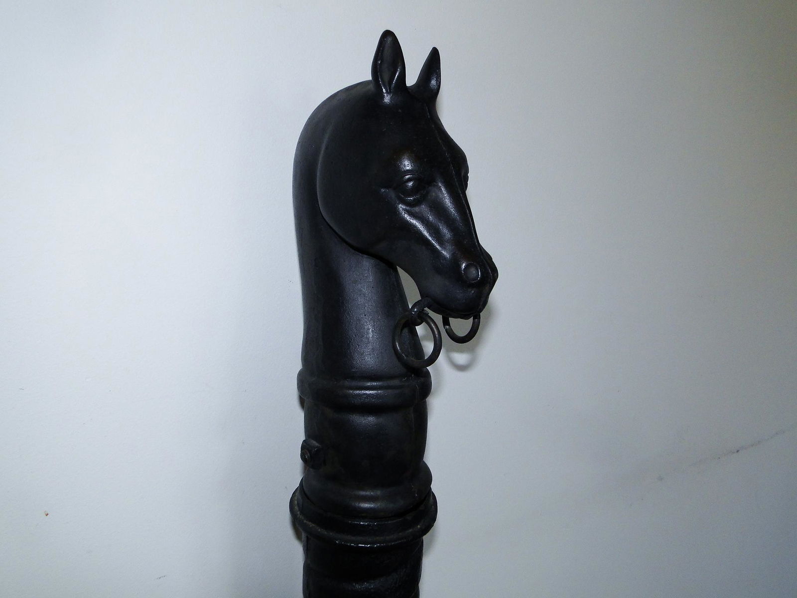 19TH C CAST IRON HORSE HITCHING POST (1 of 3)