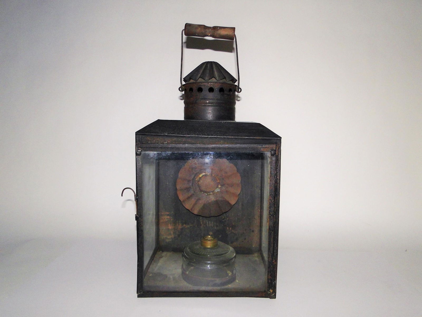 19TH TIN LANTERN #1 WITH HANDLE (1 of 3)