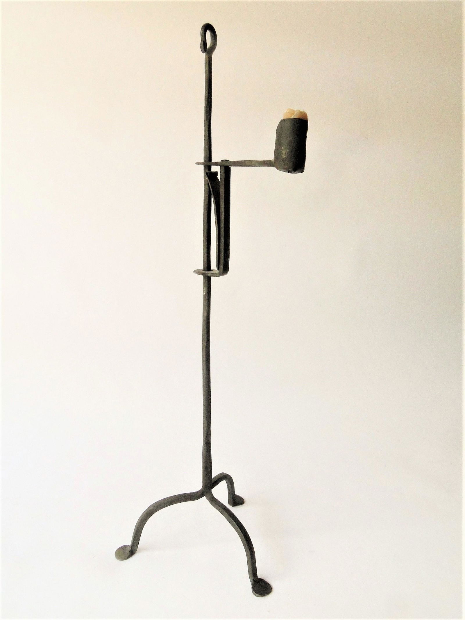 18TH C WROUGHT IRON CANDLE HOLDER (1 of 5)