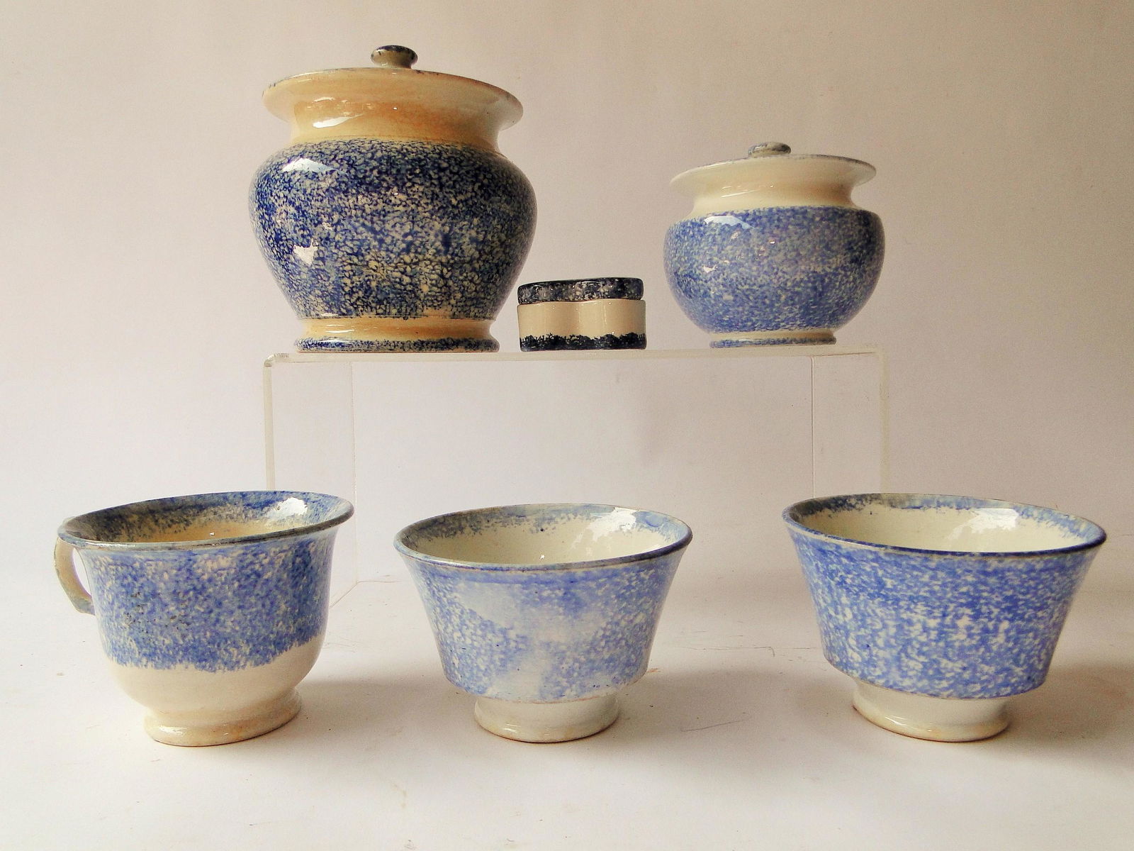 GROUPING OF EARLY SPATTERWARE (1 of 2)