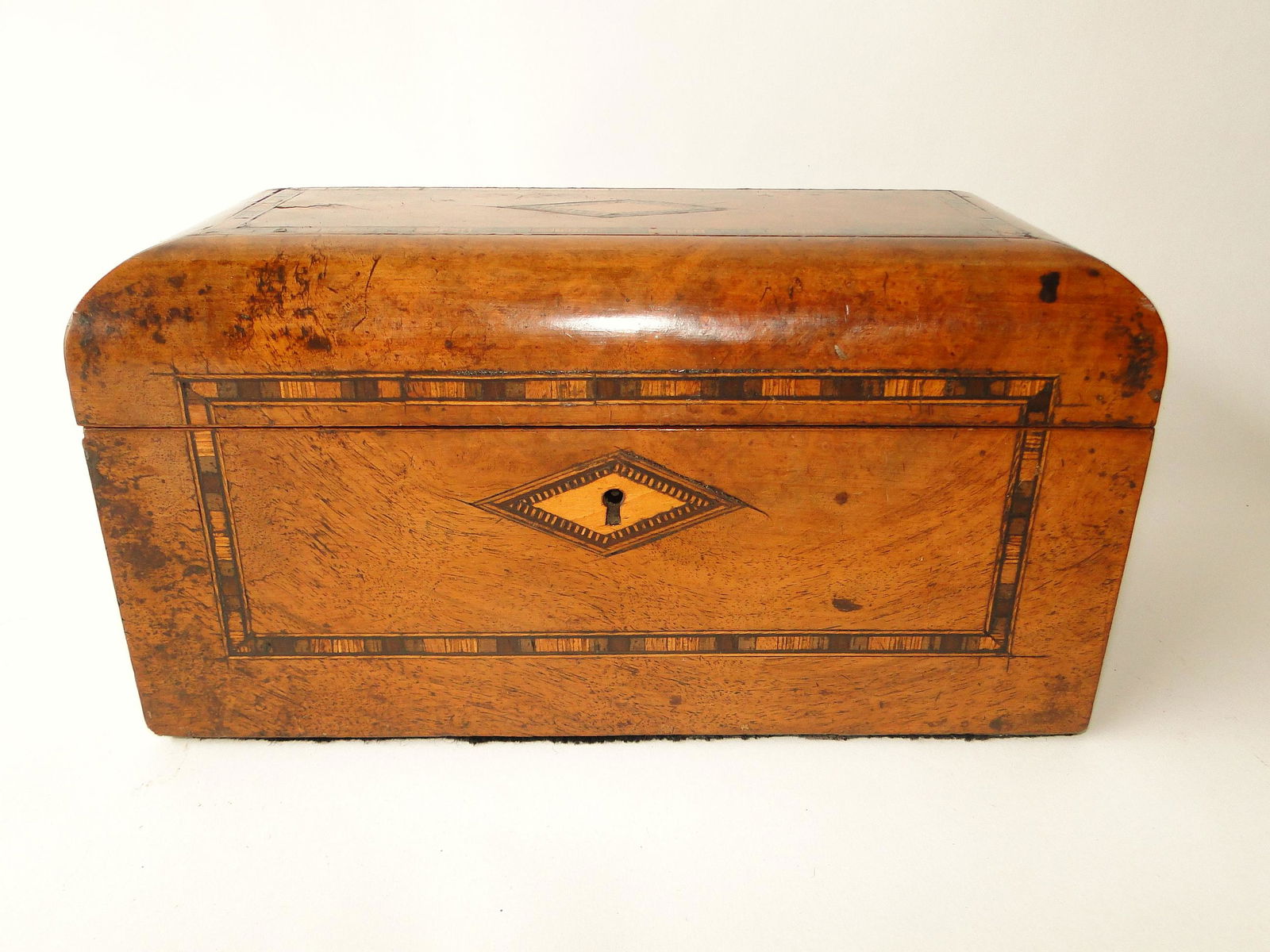 19TH C WALNUT DOMED TOP TEA CADDY (1 of 6)
