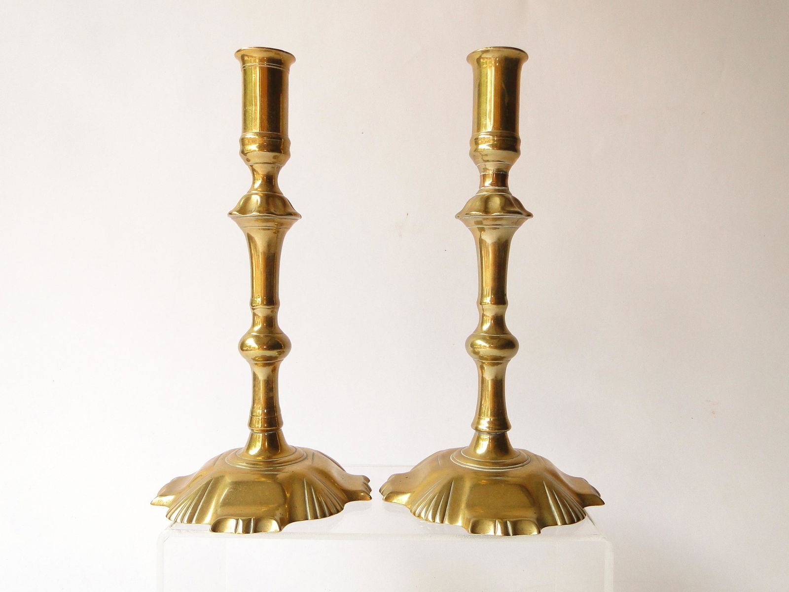 PAIR OF 18TH C ENGLISH QUEEN ANNE CANDLESTICKS (1 of 2)
