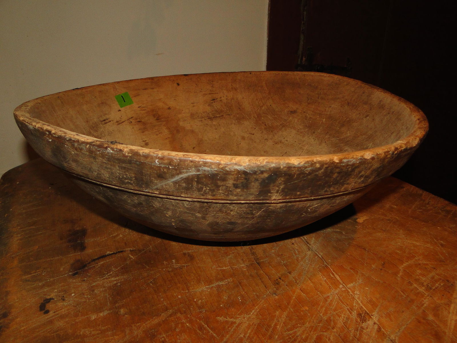 EARLY WOODEN BOWL (1 of 4)