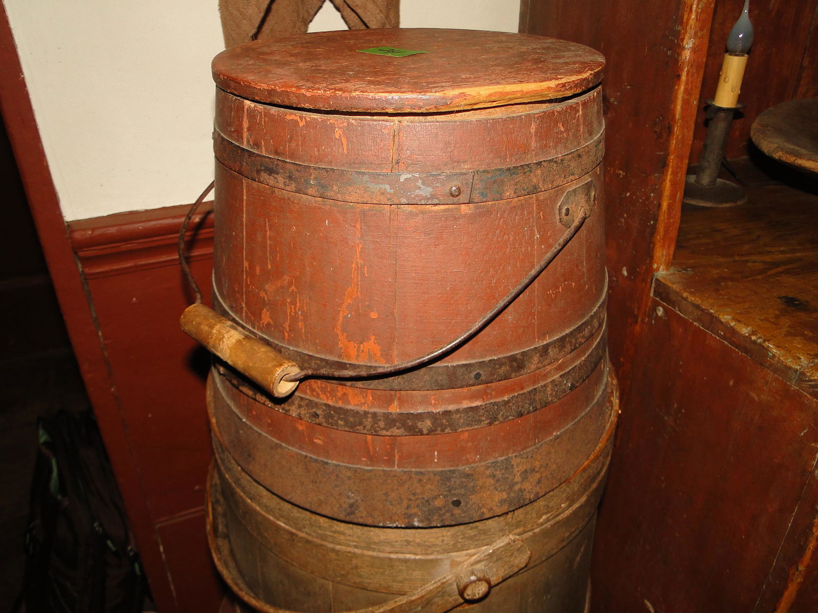 19TH C RED PAINTED FIRKIN (1 of 2)
