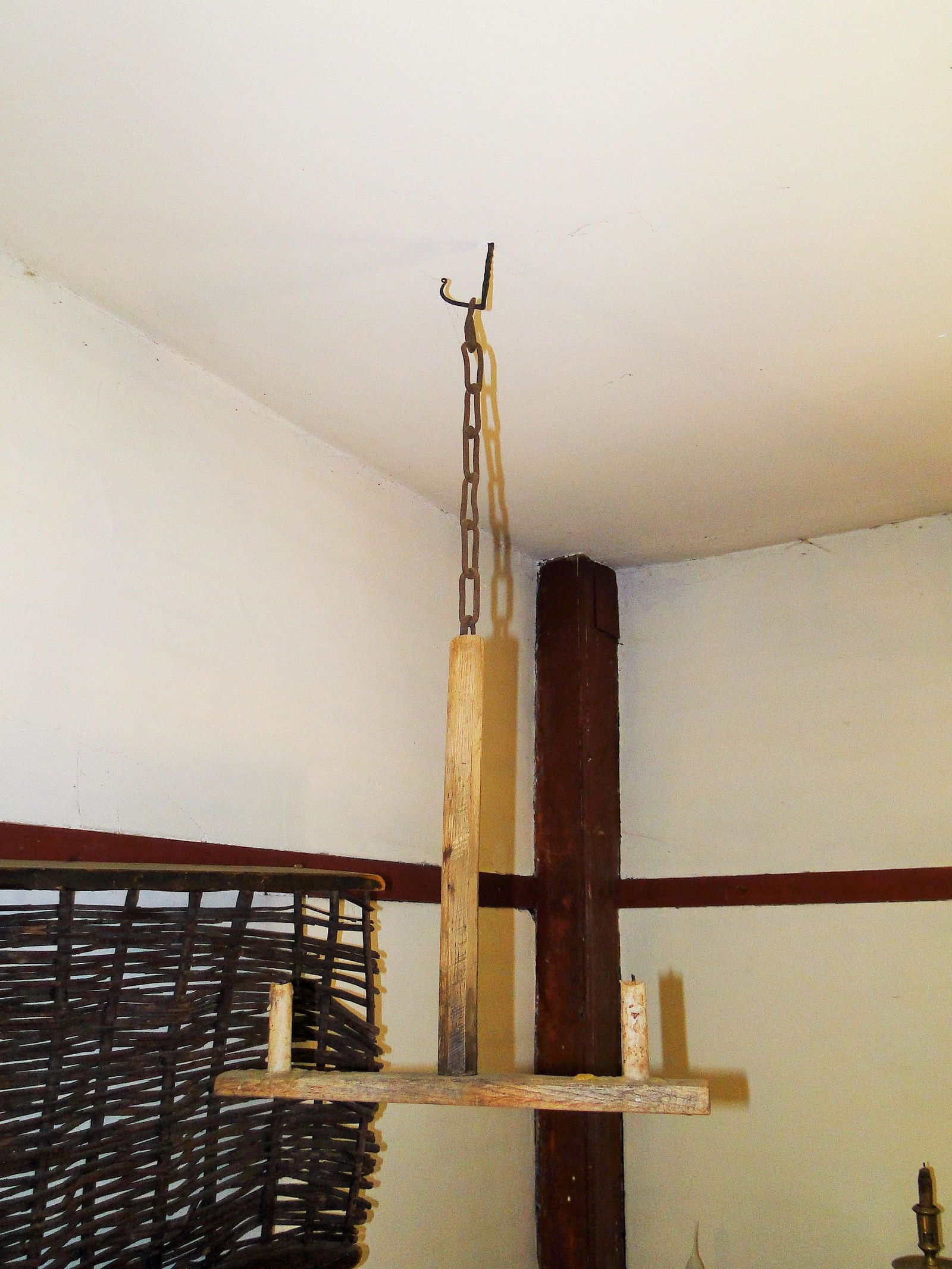 EARLY HANGING  DOUBLE CANDLE LIGHT (1 of 2)