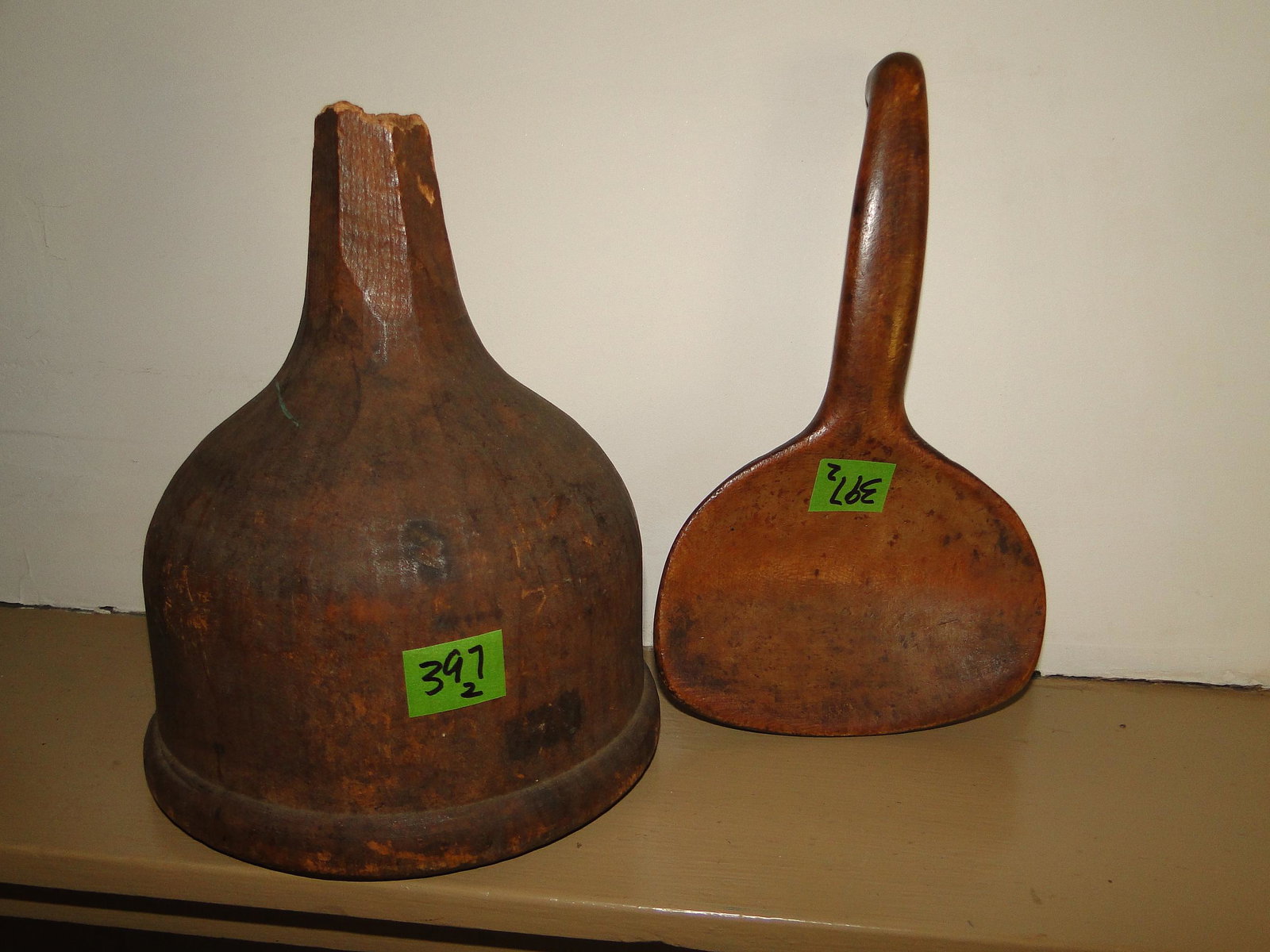 EARLY WOOD FUNNEL, TREEN SPOON: EARLY WOOD FUNNEL, TREEN SPOON