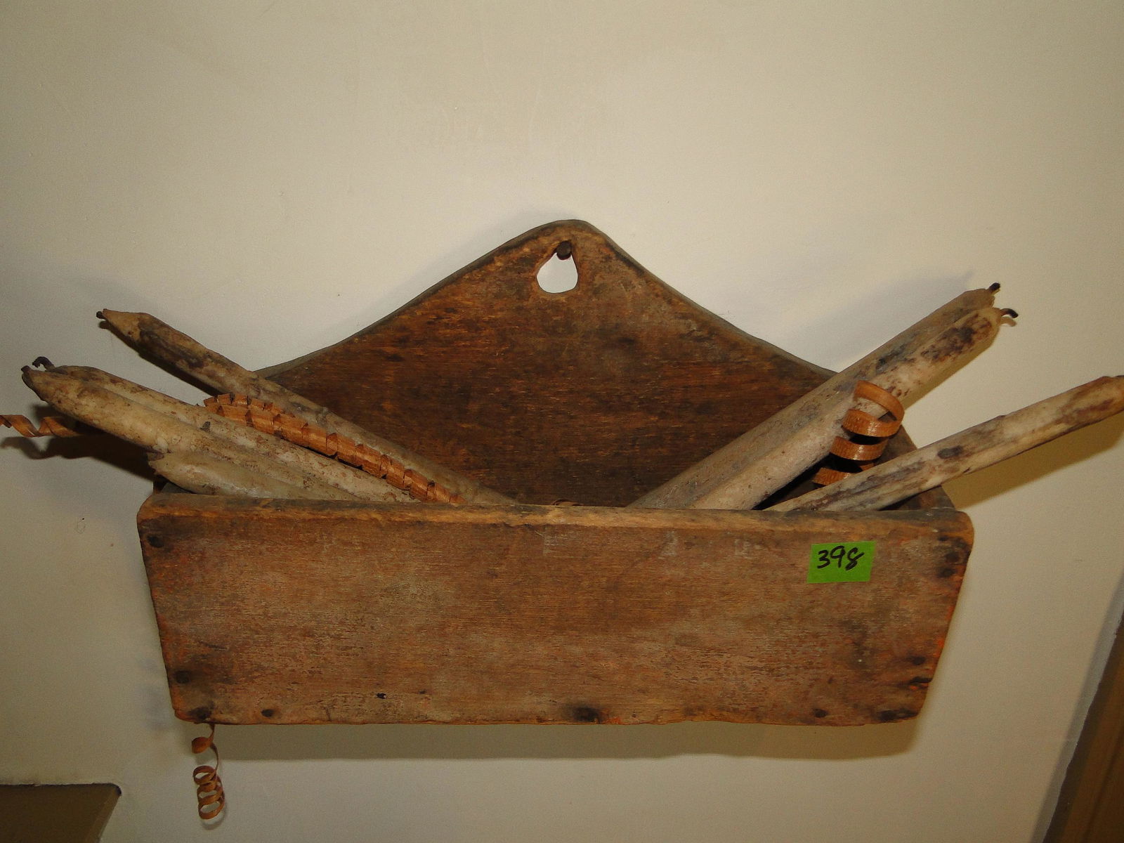 PRIMITIVE WALL BOX (1 of 1)