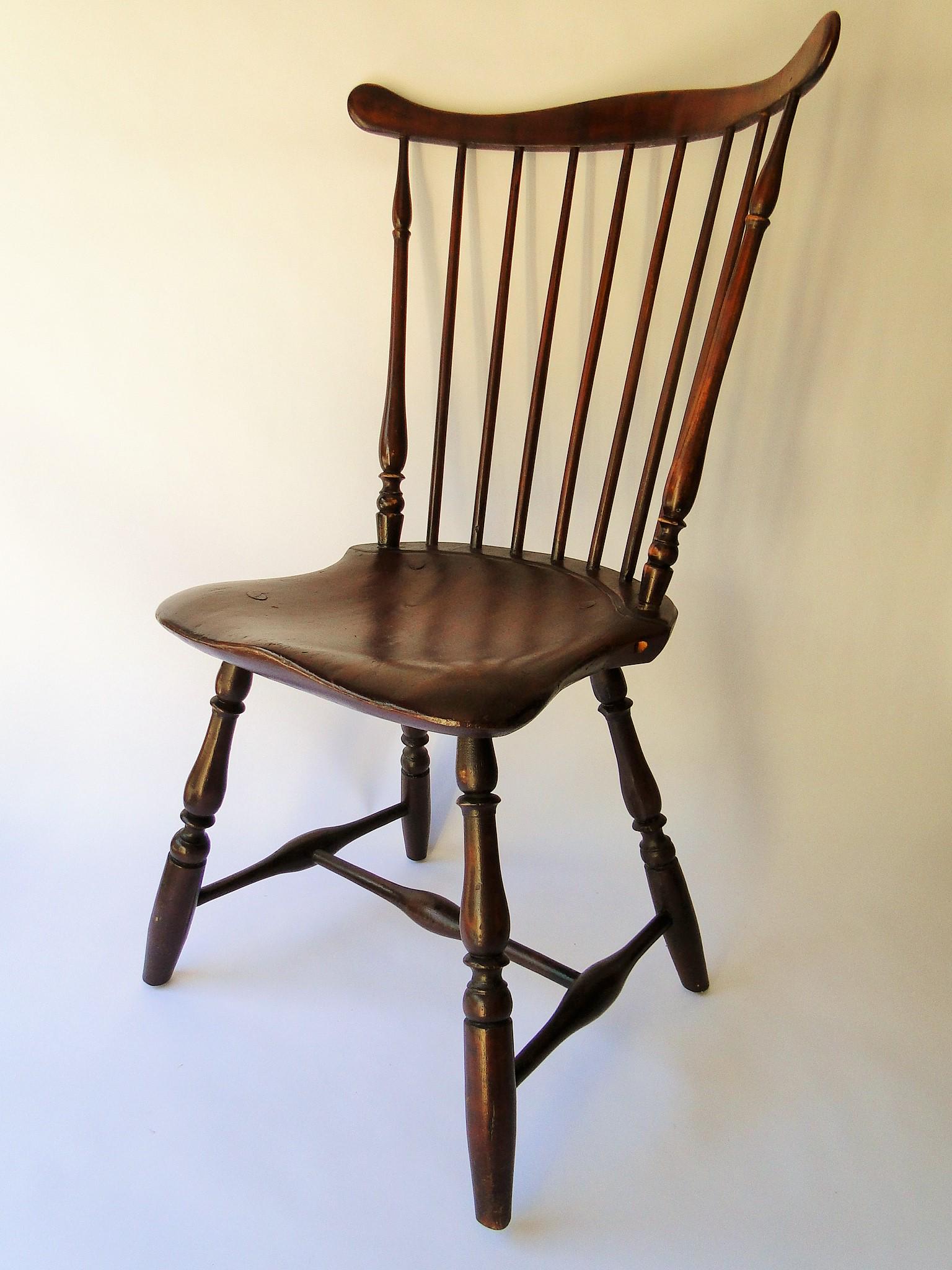 18TH C FANBACK WINDSOR CHAIR (1 of 2)