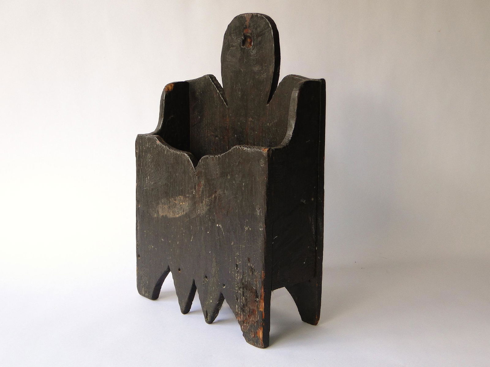 EARLY 19TH C HANGING WALL BOX (1 of 3)