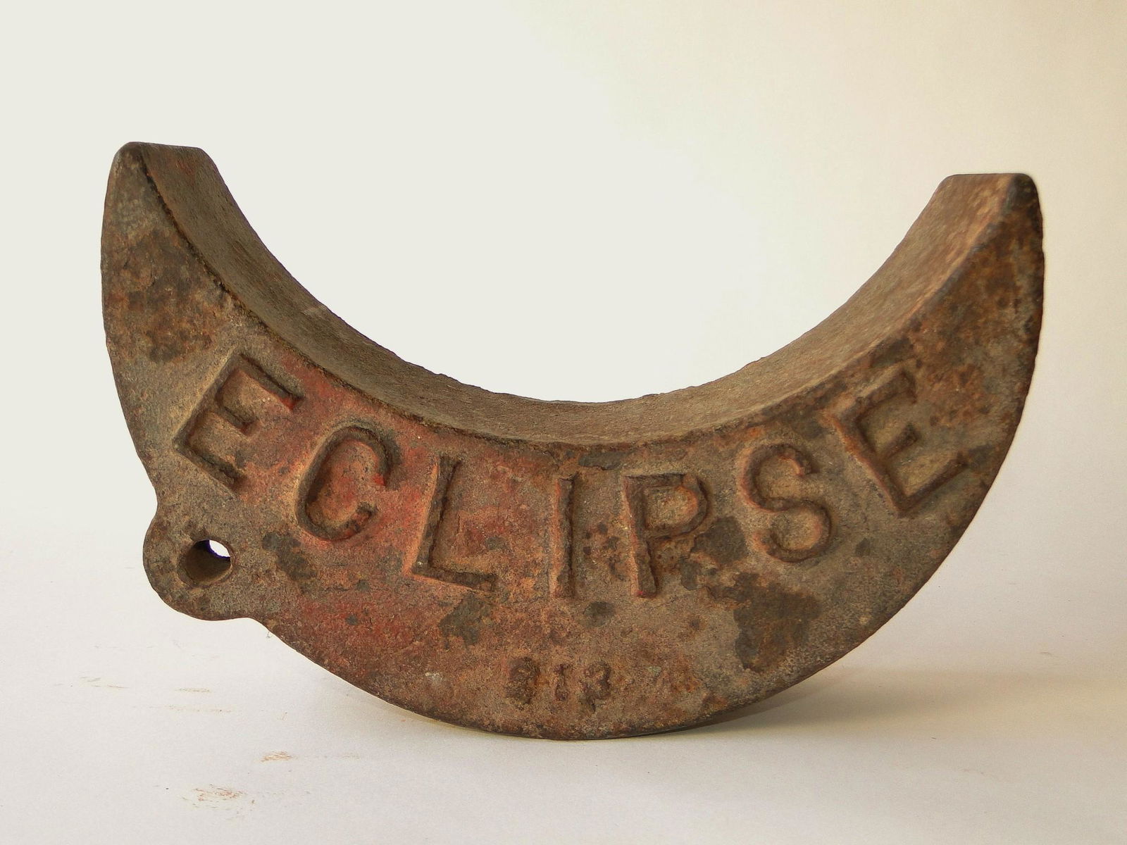 CAST IRON CRESCENT MOON WINDMILL WEIGHT (1 of 3)