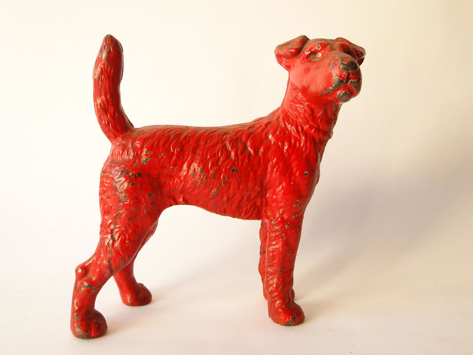 PAINTED TERRIER DOG DOORSTOP CAST IRON (1 of 2)