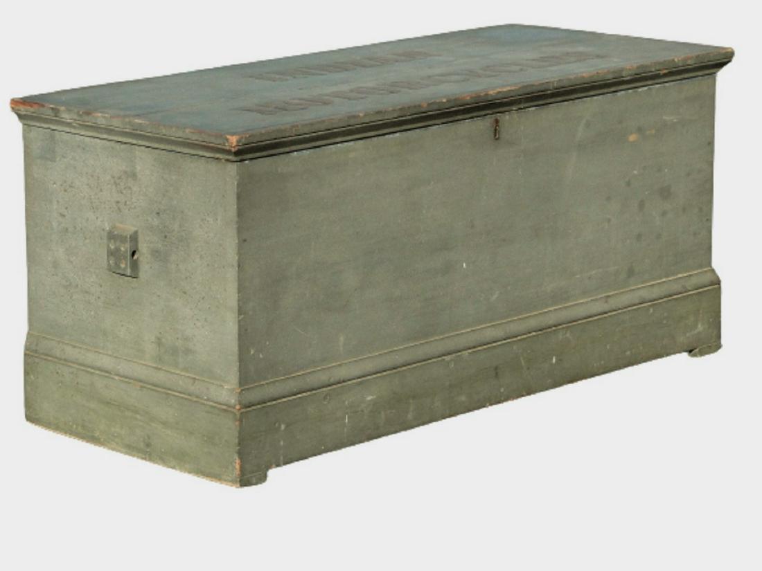 EARLY 19TH C BLUE PAINTED BLANKET CHEST (1 of 4)