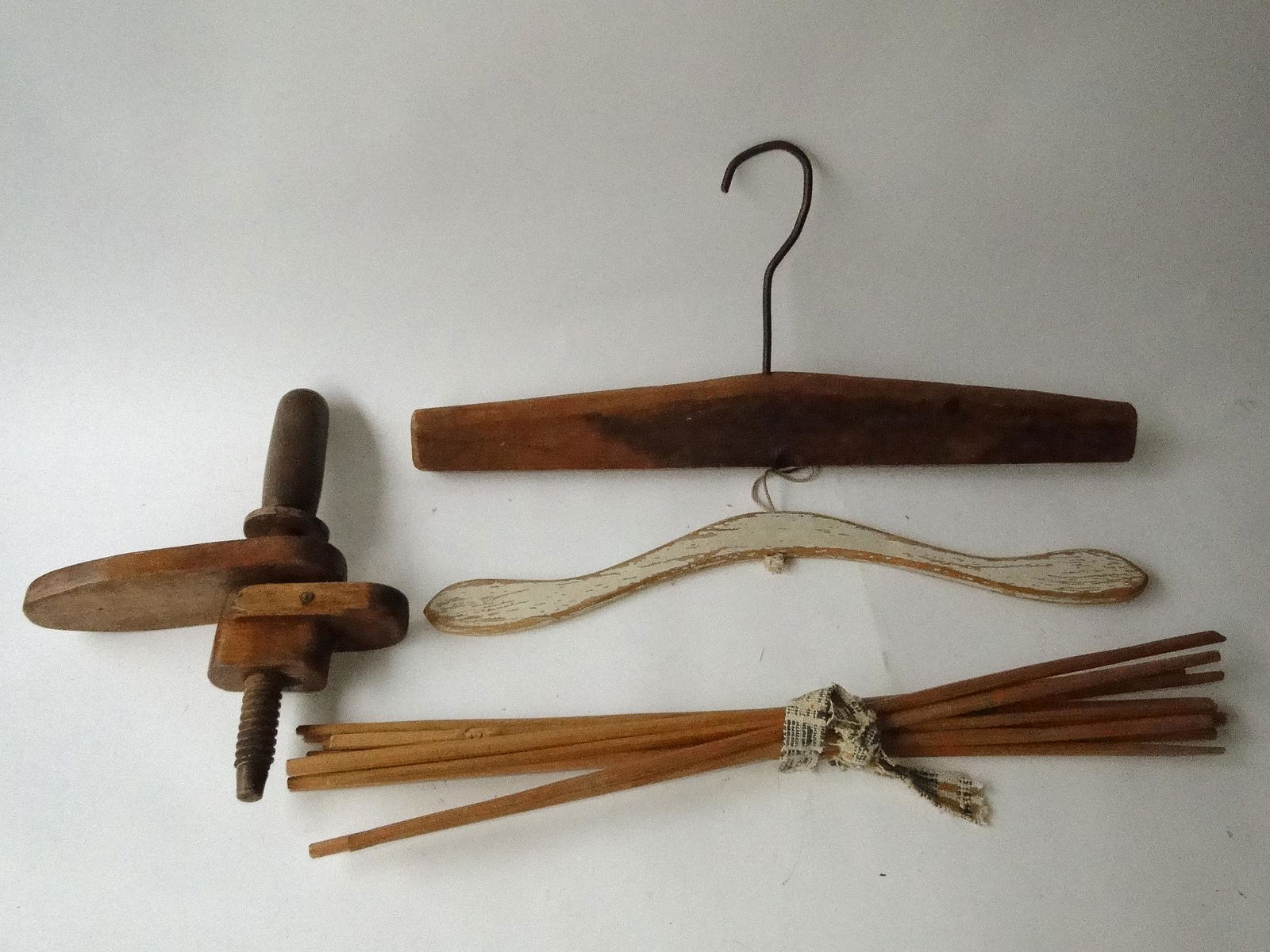 GROUPING OF WOODEN WARE (1 of 1)