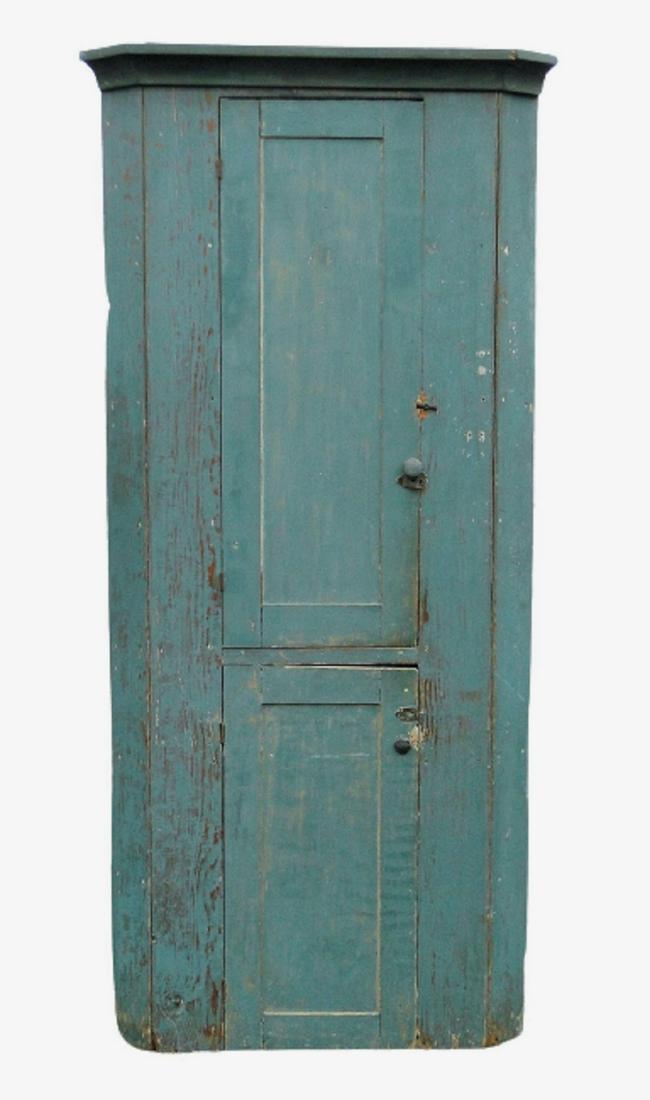 EARLY BLUE PAINTED NEW ENGLAND CORNER CUPBOARD (1 of 4)