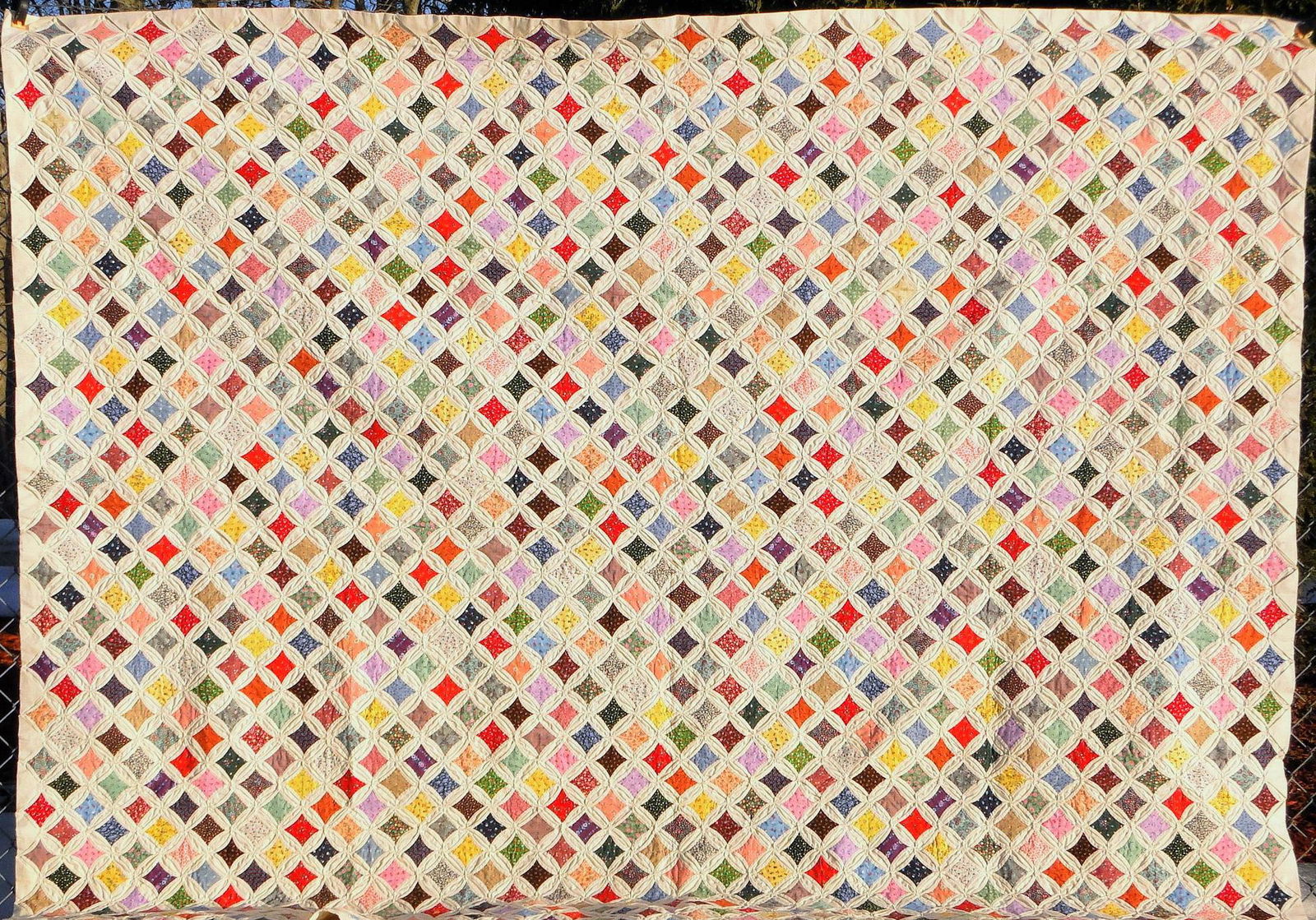 EXCEPTIONALLY LARGE AMISH QUILT (1 of 2)