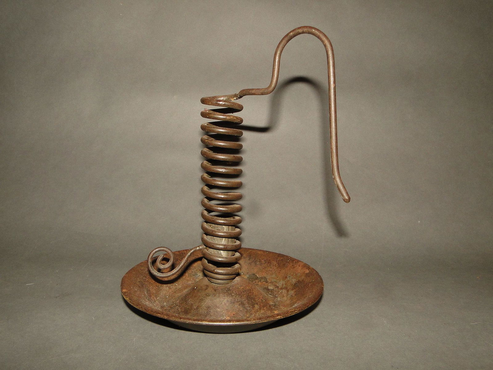 19TH C SPIRAL CANDLESTICK (1 of 1)