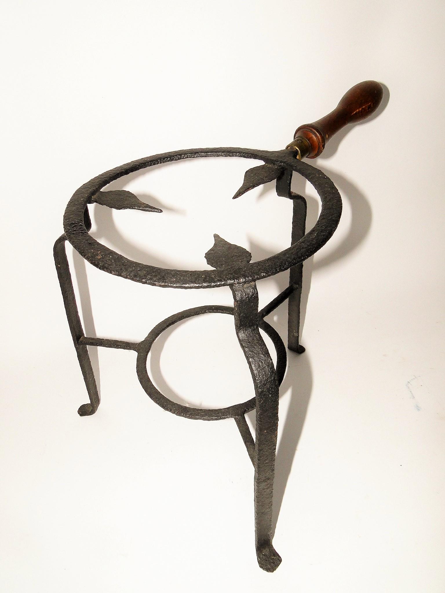 18TH C IRON DOUBLE STANDING TRIVET (1 of 1)